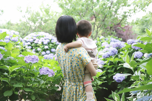 紫陽花のおしゃれな撮り方｜人物＆紫陽花のポートレート